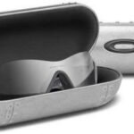 Oakley Large Metal Vault etui na okulary 07-255
