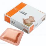 SMITH & NEPHEW ALLEVYN ADHESIVE, OPATRUNEK, 12,5 CM X 12,5 CM, 1 SZTUKA